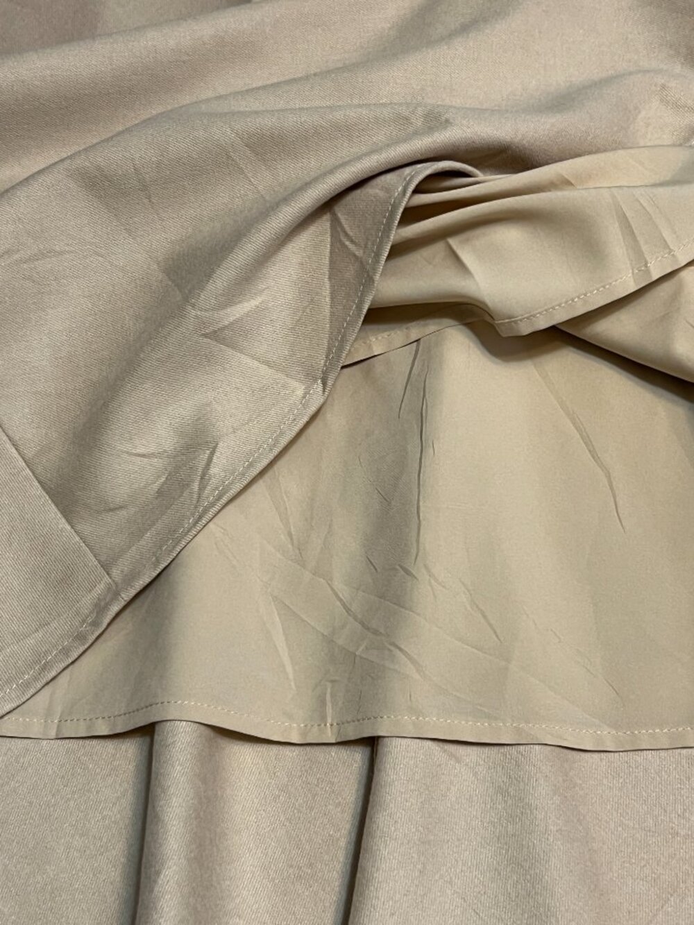 Uniqlo Flare Midi Skirt Beige A-Line High Waist Lined Size S/26" Minimalist - Picture 8 of 8